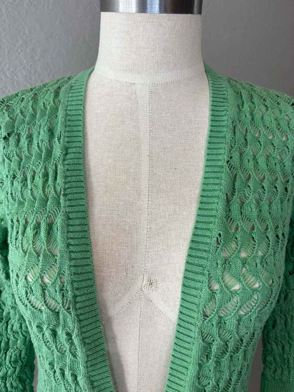 Jones New York Sport Green Crochet Knit Button-Down Cardigan - Picture 5 of 8